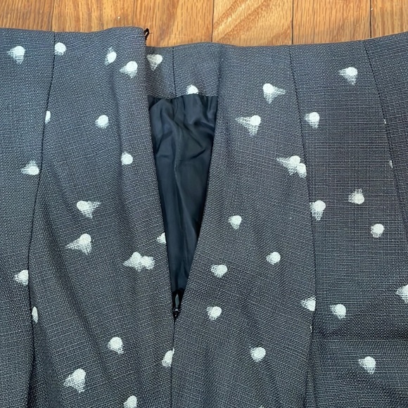 Akris Punto Wool Blend Pleated A-line Skirt Polka Dot size 4 - Picture 3 of 8